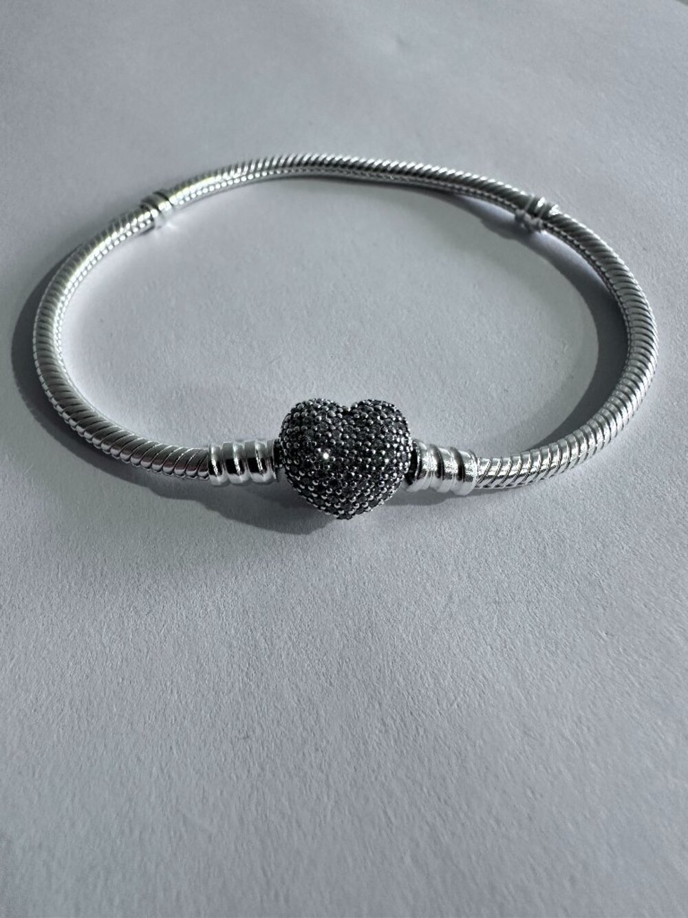 Pandora Silver Pave Heart Snake Chain Bracelet - Picture 3 of 5